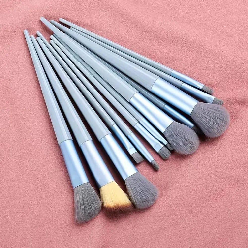13 Pcs Makeup Brushes Set for Blending Concealer & Powder